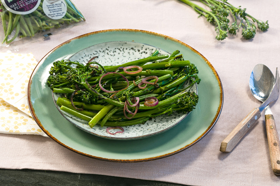 Roergebakken Bimi En Haricots Verts In Ketjap