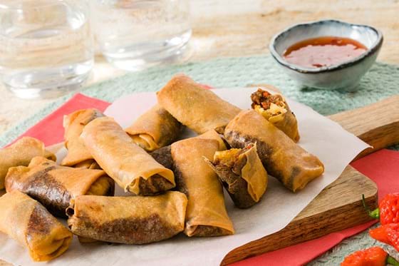 Home-made spicy filo spring rolls