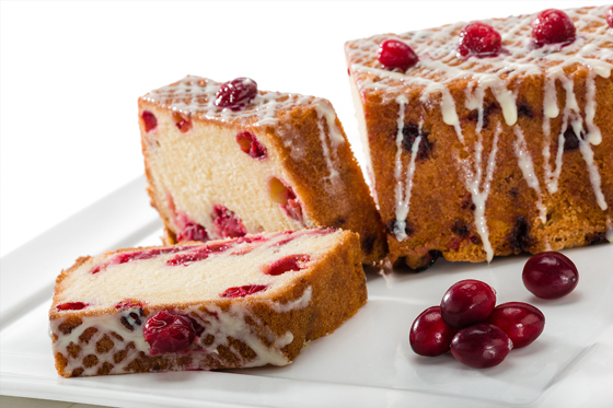 Cranberry-Kuchen mit weißer Schokolade